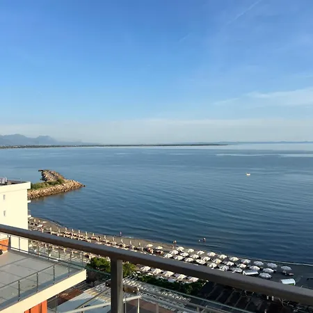 Unik Rana E Hedhun Apartment Lezhe